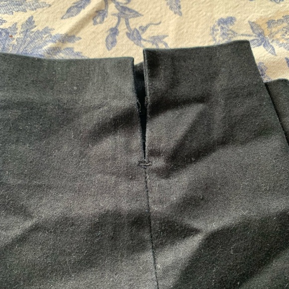 H&M Women’s Black Flat Front Side Zip Ankle Pants Stretch Cotton Blend Size 14 - Picture 4 of 7